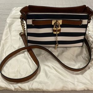 Call It Spring purse like new